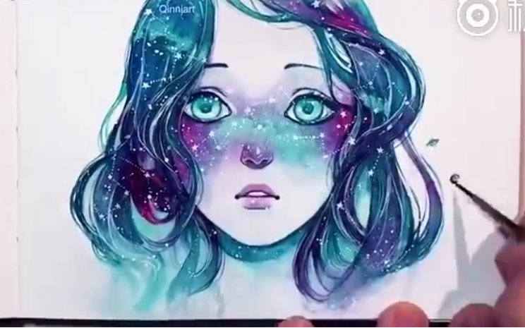 插画家qinni创作的水彩水粉画梦幻女孩的渐变配色