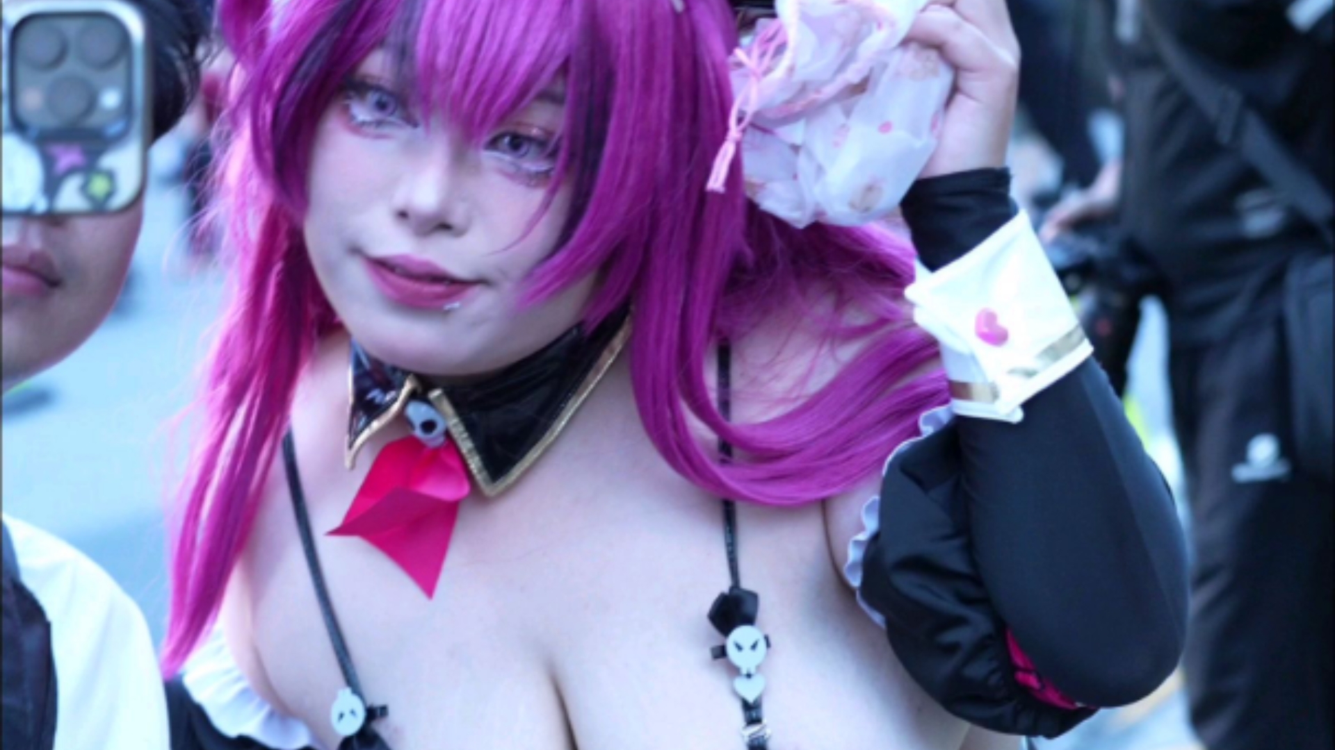 [Mast maid outfit cos] - too reductive, no wonder they all collect stamps. (It has to be an off-site thunderstorm.)