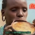 非洲最神秘的部落，女性10岁开始切嘴唇装盘子，盘子越大越漂亮