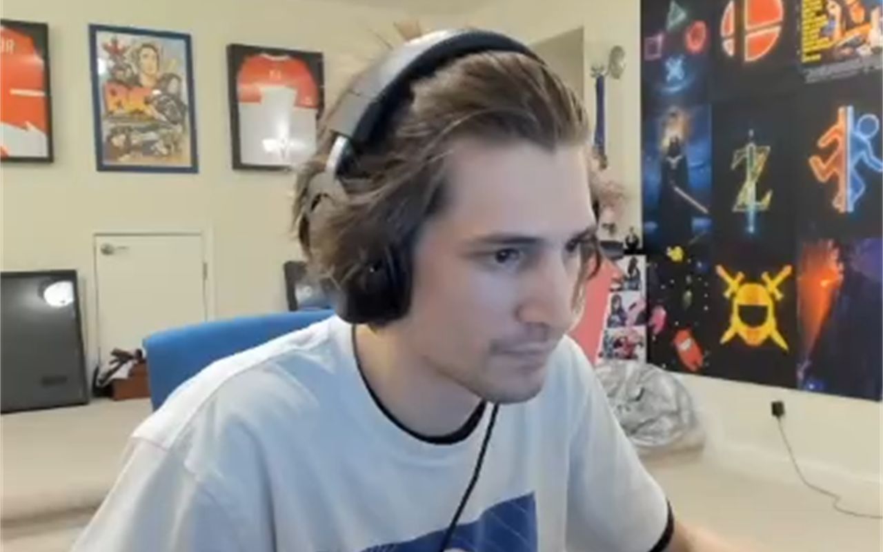 xqc对枪警察 哔哩哔哩 つロ干杯 bilibili