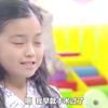 小女孩玩听诊器，医生一听脸色大变，立马安排全套检查