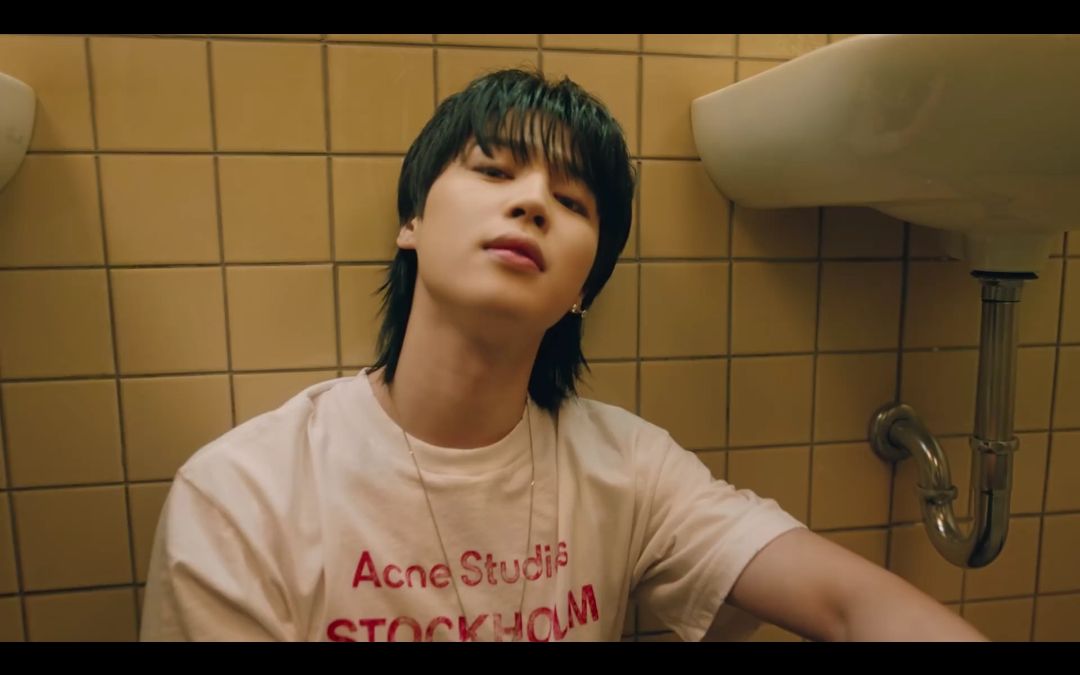 朴智旻Solo新曲Like Crazy MV公开