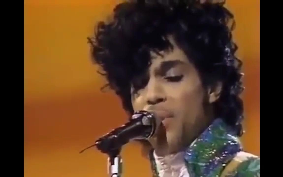 Prince《purple Rain》1985年全美音乐奖现场amaamerican Music Awards哔哩哔哩bilibili 7849