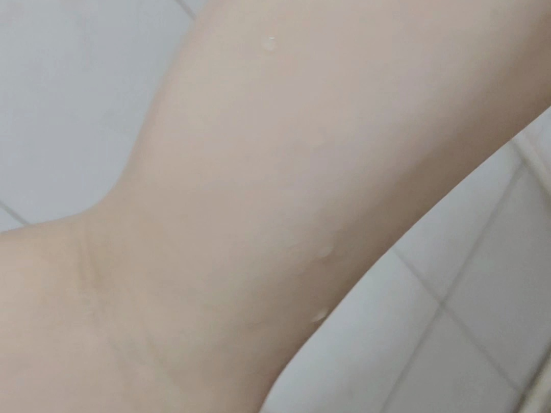 你可曾见过男孩子的腋下？ video_20240521_03027
