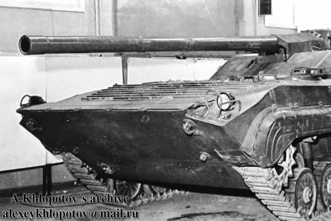【浅科普】一种很旧的章鱼-SD：搭载了125mm D-81火炮的BMP-2技术验证车