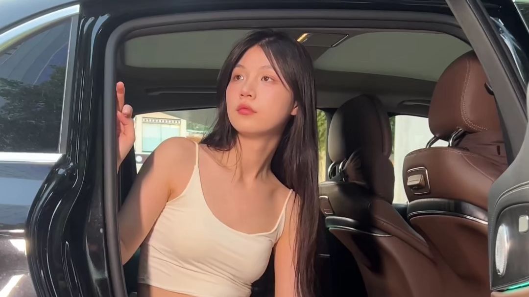 056-青柠摄影 No.123小小 白袜车景素甲素材