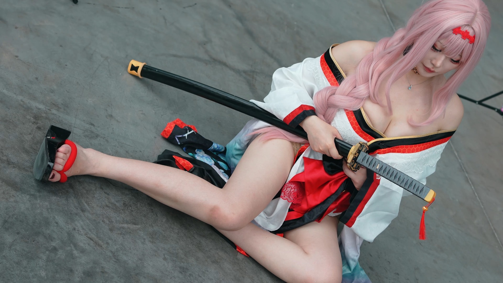 4K Pure] Victory Goddess Niki NIKKE-Red Lotus: Shadow Lotus in Firefly Comic Con