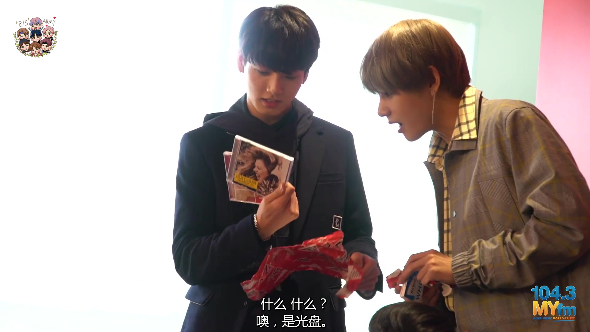 【bts_army_站】中字 171118 bts open christmas gifts from