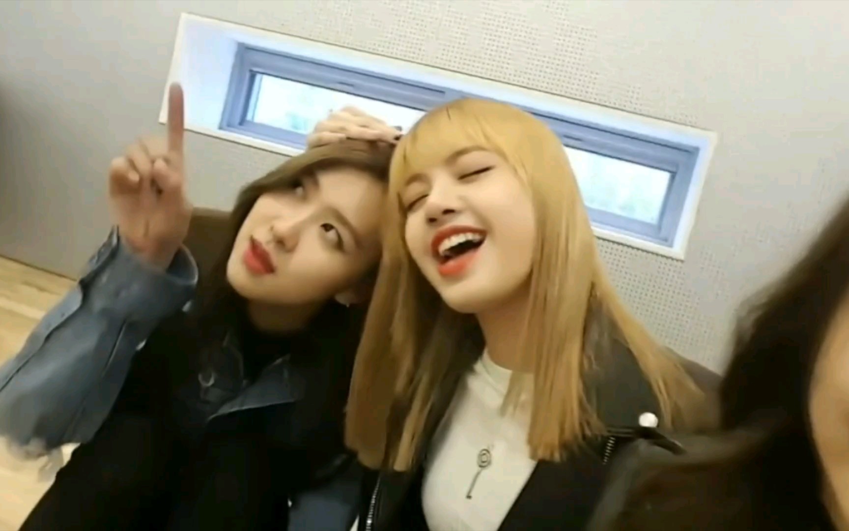 活动作品朴彩英lisa五花肉cp