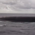 美军核潜艇浮出水面，快速航行，最后迅速沉入海底
