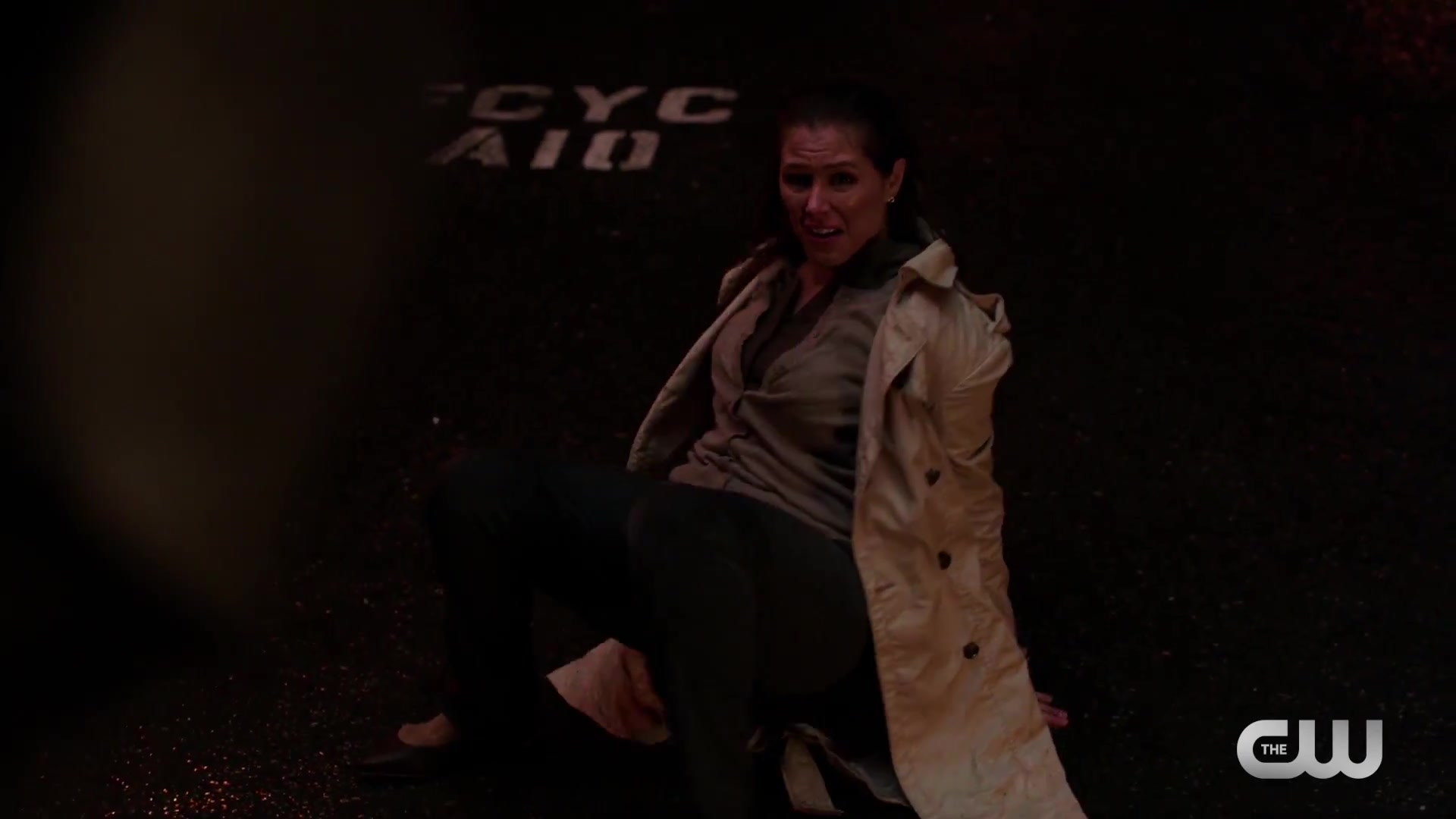 supergirl超级少女第二季第二十集「city of lost children」幕后特辑