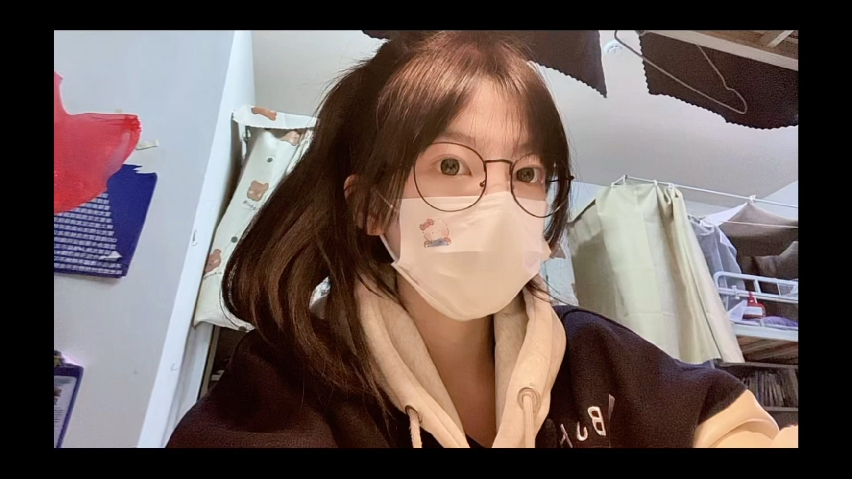 学校食堂。。。我本来不想吐槽你的。。。。