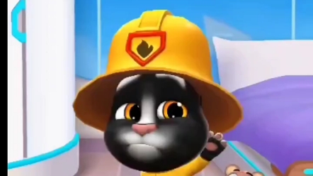看汤姆猫学说话还生气了，唱了一首小小消防员，你们认为怎么样 