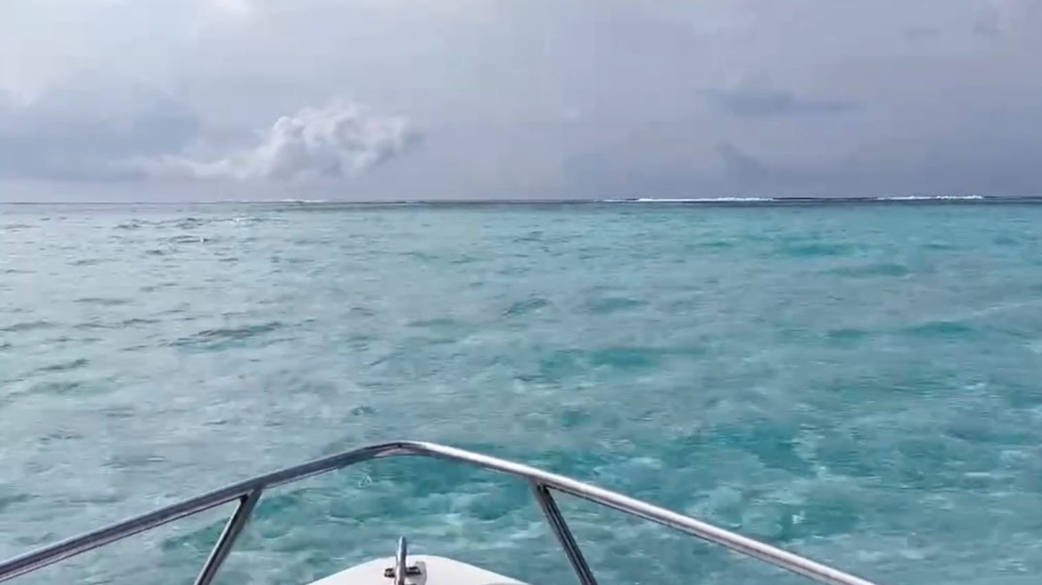 『鯉魚製造』◎ 马代限定-彻底洗去所有负能量，感受被海洋母亲温柔拥抱