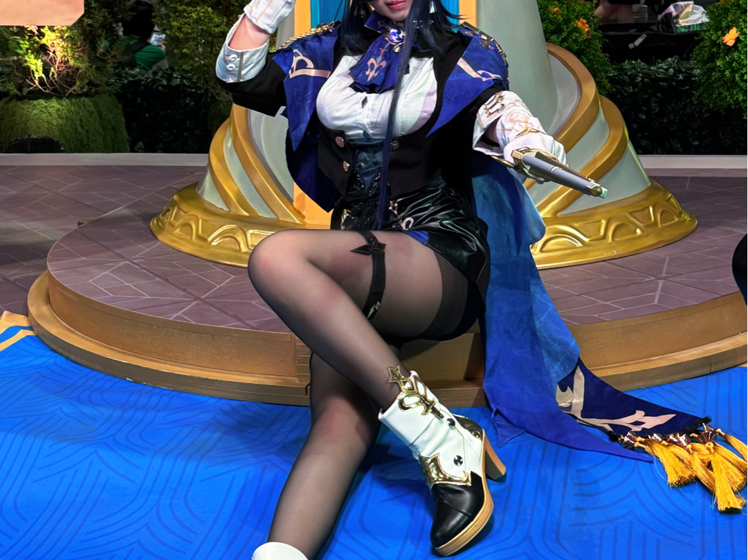 What's it like to get stomped by Clorinde in proto-god fes?
