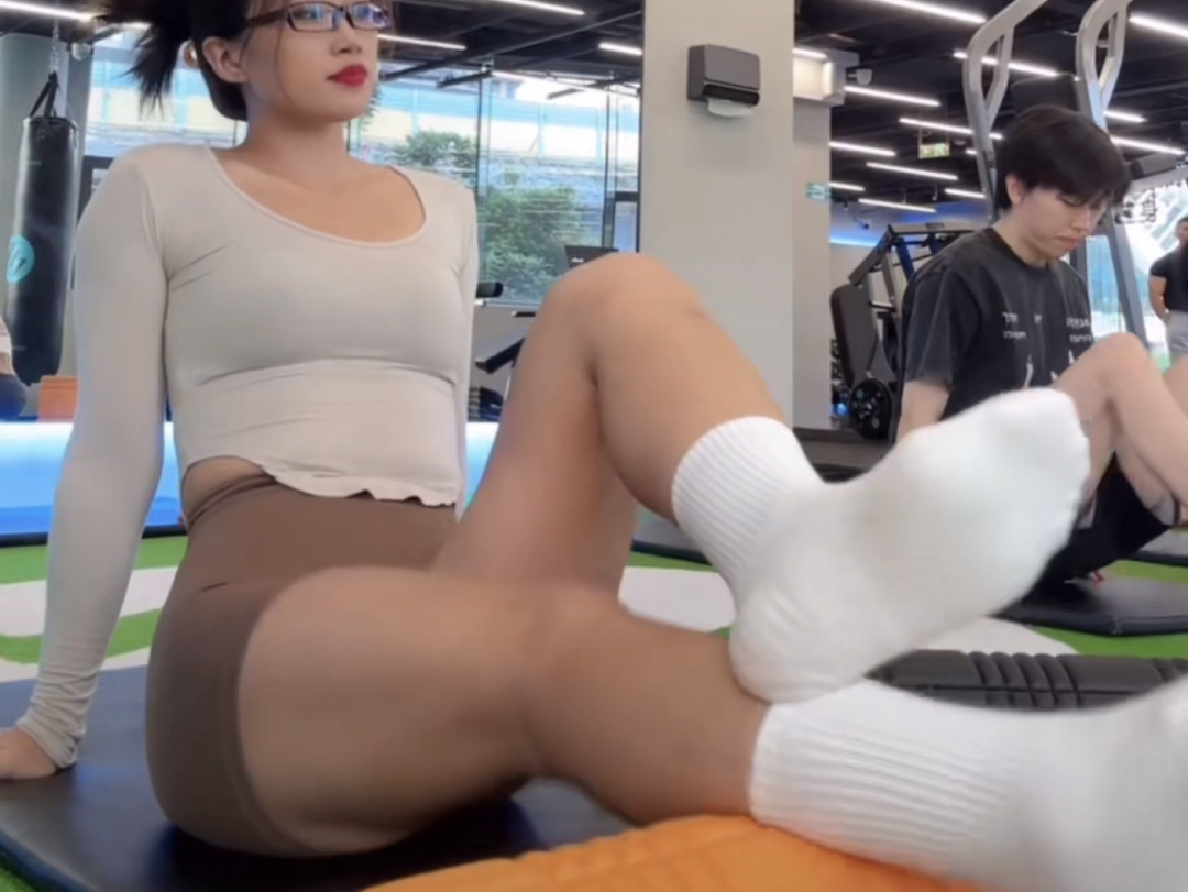 Sexy cotton white socks lovers sweet girl: gym stretching.