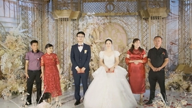 婚礼前奏灯光秀 f78e69d860ac47d1ae74e516e6d3f5d61251f6cf.jpg@280w_158h_1c_100q.jpg