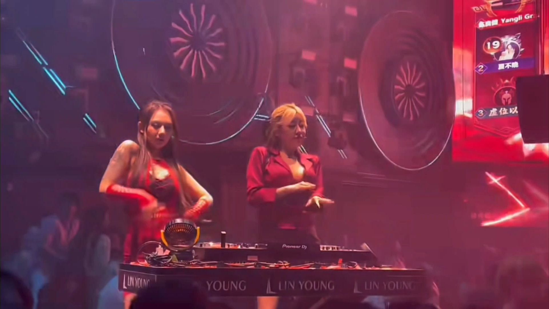 还是花卷比较 白