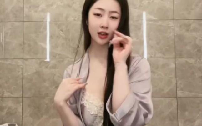 Performing the Little Mother Sense.