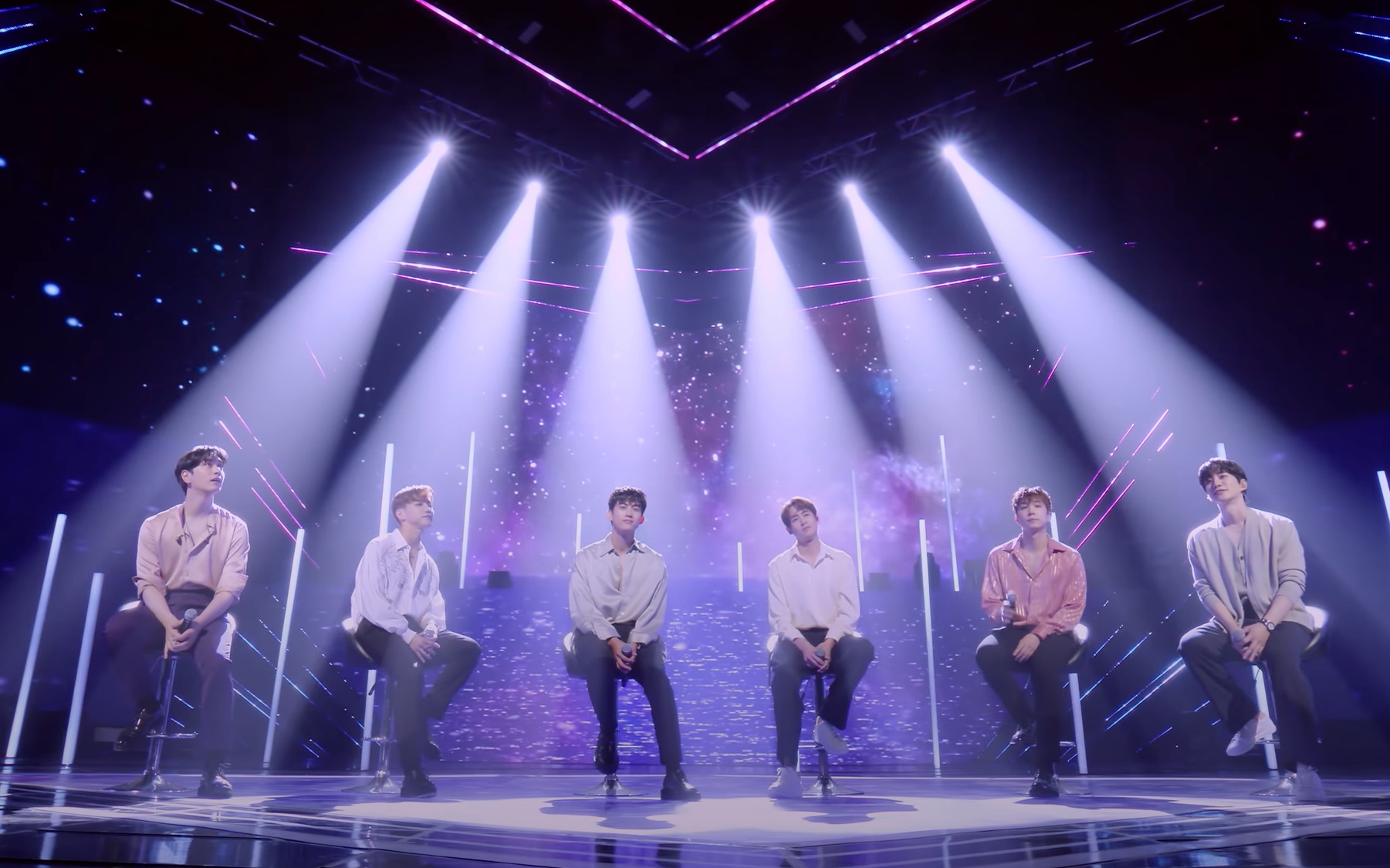 【2PM】210628 Mnet Comeback Show ‘Hold You’初舞台【4K】_哔哩哔哩_bilibili