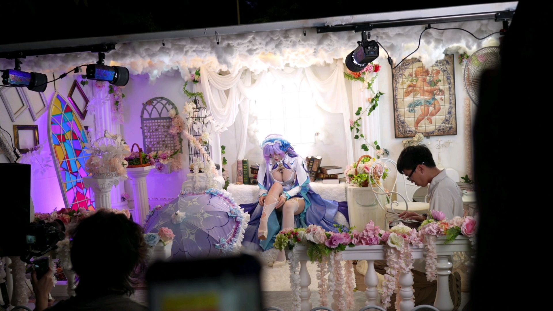 [Narushio Cantarella cos Dare] - off-site ho across a whole carriage to the set, firefly night shoots