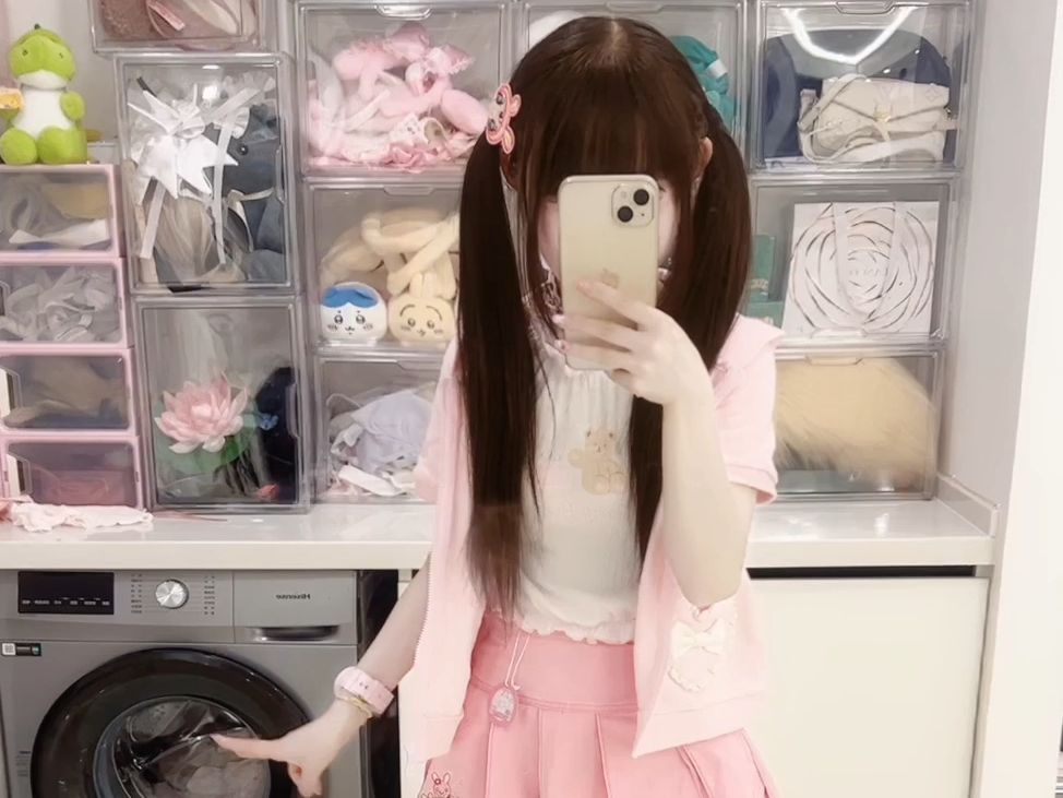 Wanted a beer-bellied dad.