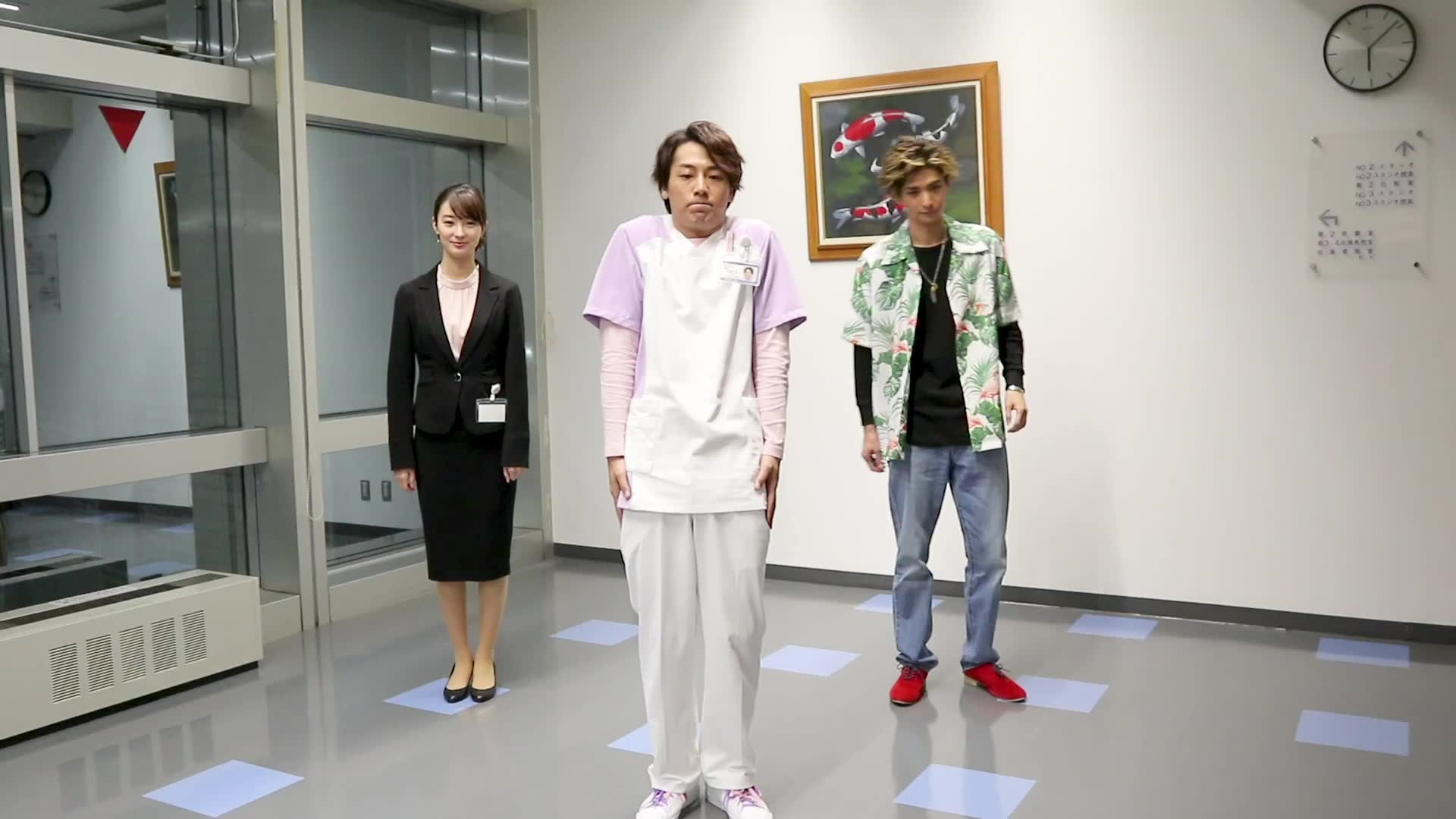 トップナイフedダンスを福士誠治 古川雄大 宮本茉由の3人で踊ってみた キレキレなのは福士 さんのギャグセンスだった オリジナルショート動画 12 哔哩哔哩