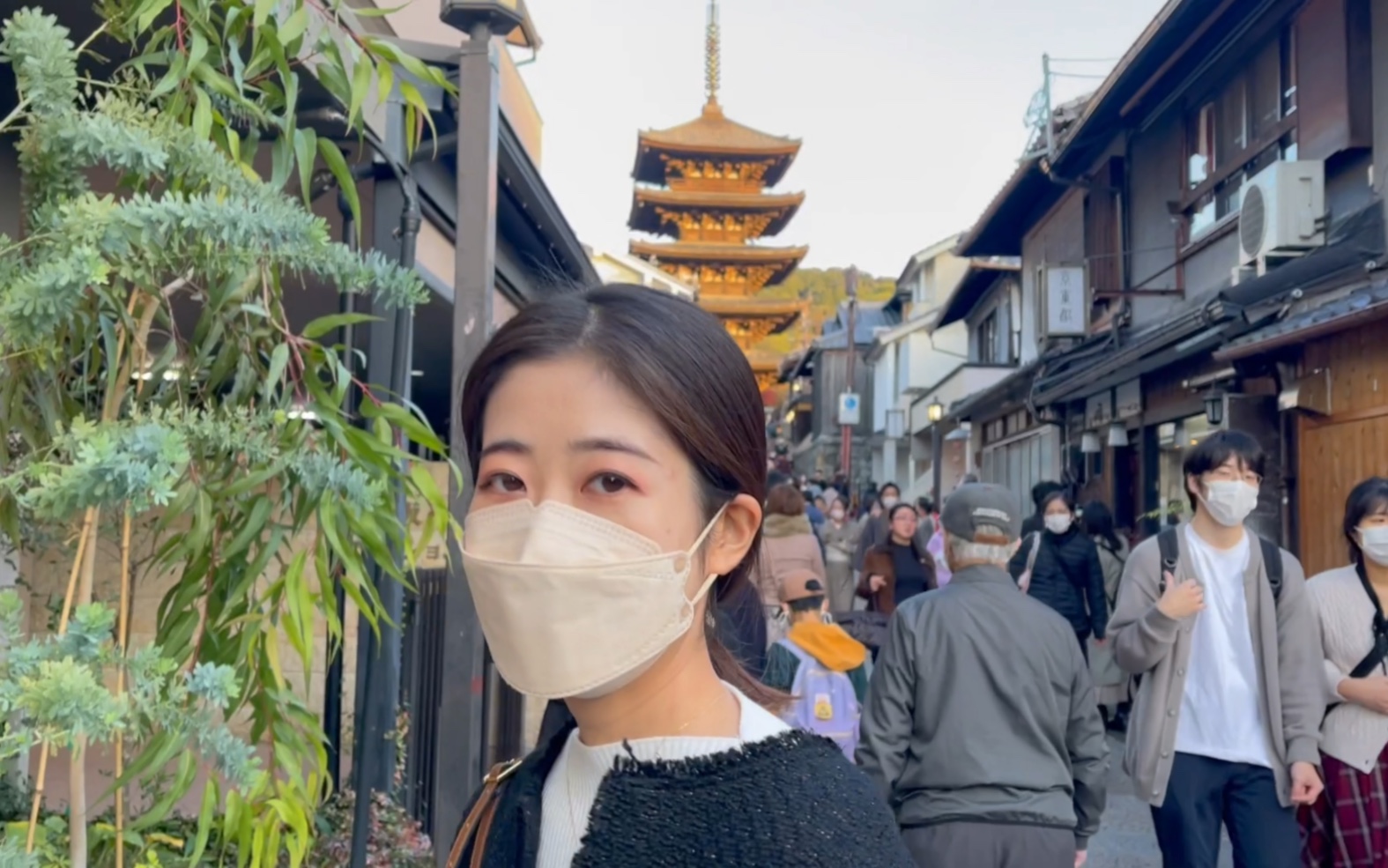 带四年前的日本女友游京都赏枫叶美美の小峰峰美美の小峰峰哔哩哔哩视频