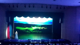 音乐会现场粉丝声音 fae9c92a331abc82c3402d5204af5d27e4b83b9a.jpg@280w_158h_1c_100q.jpg