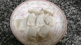 速冻水饺可以炸吗 fc17aac02ecfdfe83b8061d066fb5f3701c4ddf8.png@280w_158h_1c_100q.jpg
