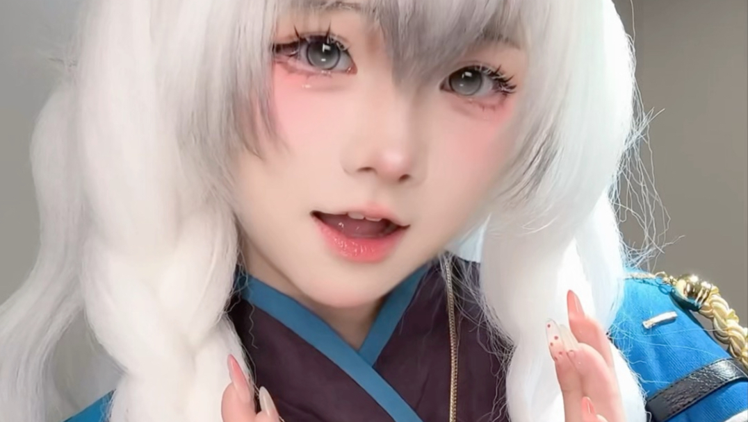 小雪豹！