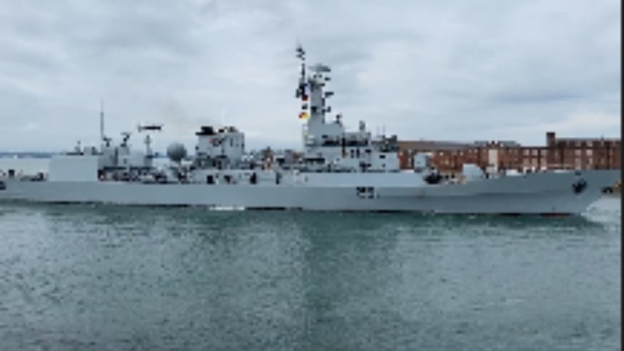 英媒:巴基斯坦派出中国造护卫舰访问英国并举行演习