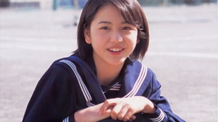 司藤小女孩是谁 fcef999b0a2bea467703a3058ecccb5ece7b197c.jpg@310w_174h_1c_100q.jpg