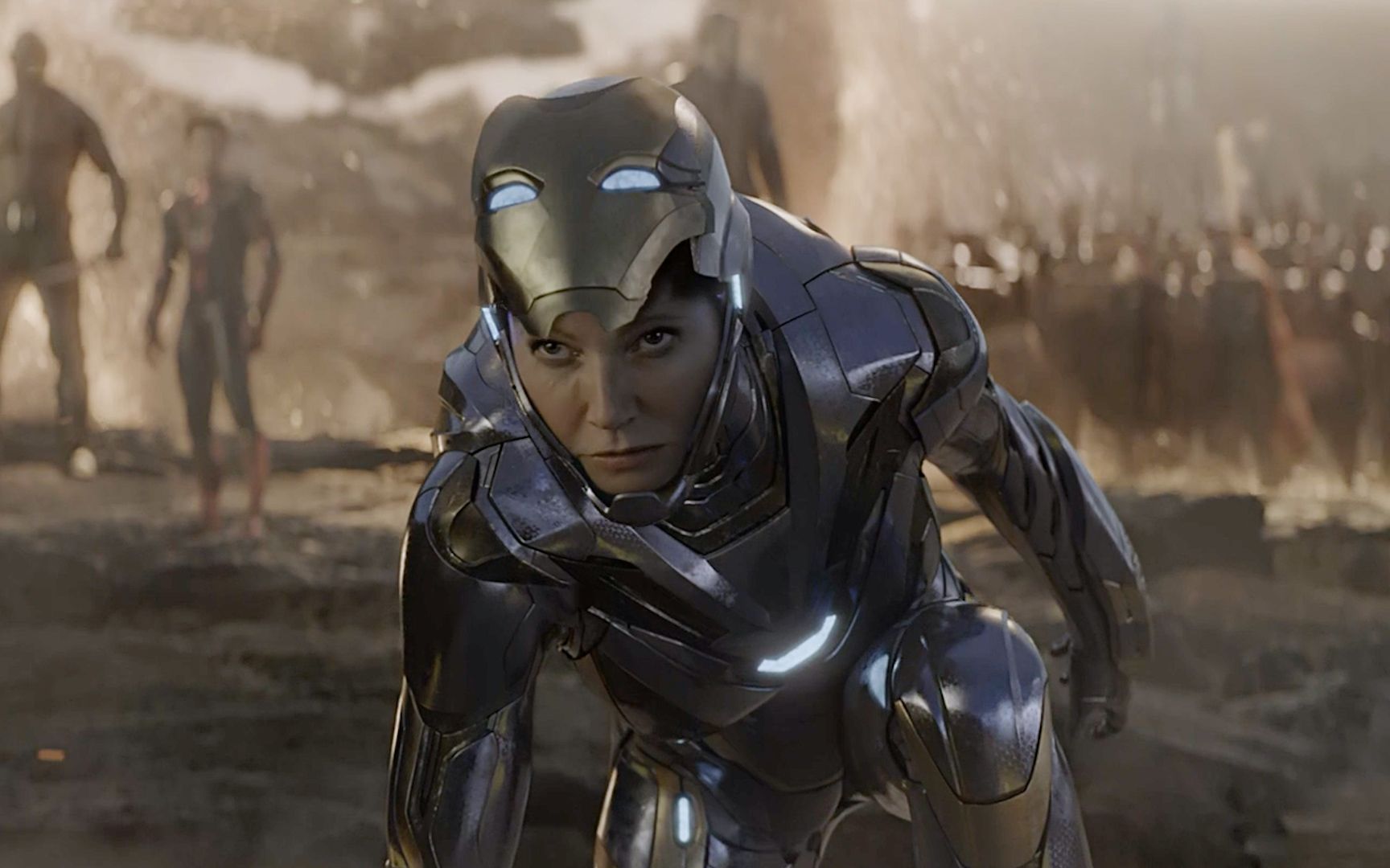 托尼给小辣椒量身定制的战甲，罗德吃醋了