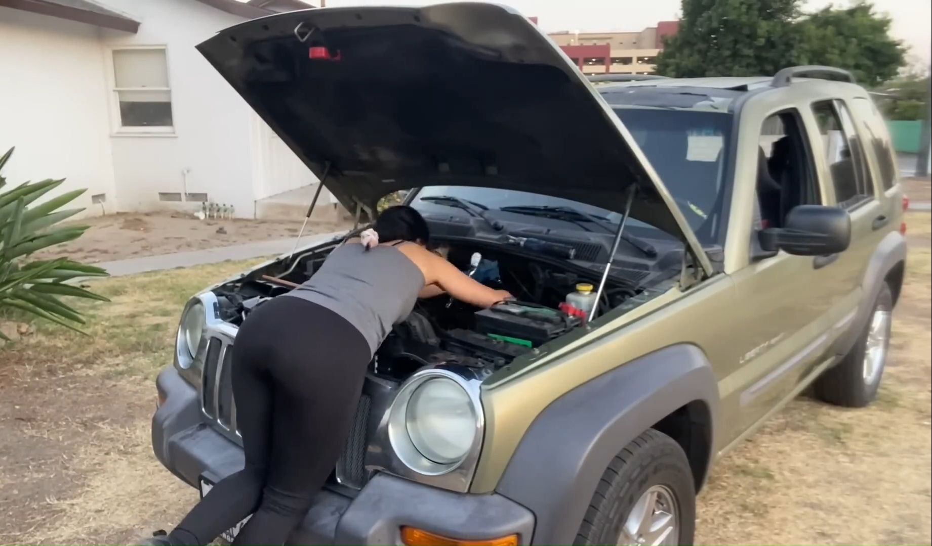 Small A6 repairs old Jeep