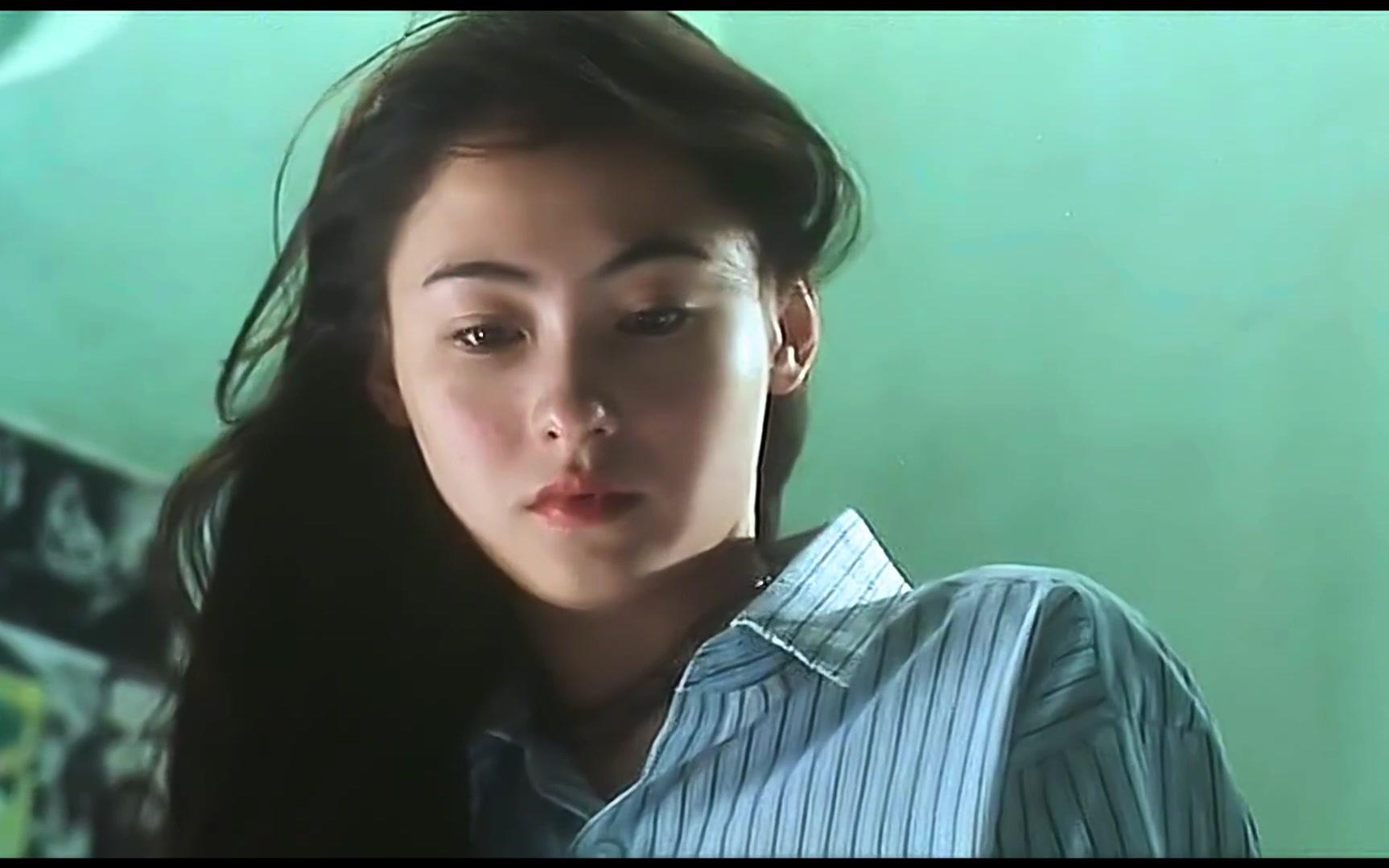 周星驰经典电影的片段,张柏芝跟星爷的配合简直天衣无缝!视频