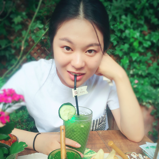 小炎是个好视频的v视频女生-小炎是个好女生很女生自己追难说图片