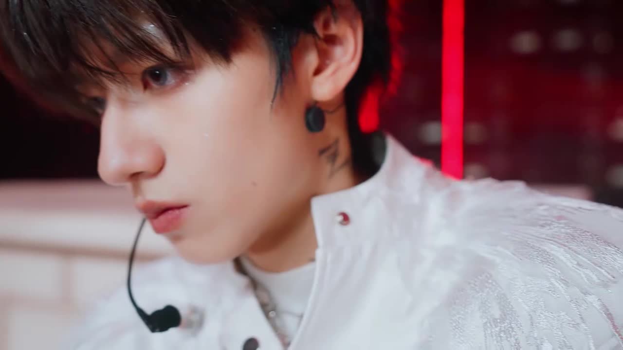 《Overdose》朱志鑫/张泽禹/张峻豪/陈天润/童禹坤/邓佳鑫【齿轮】20231217