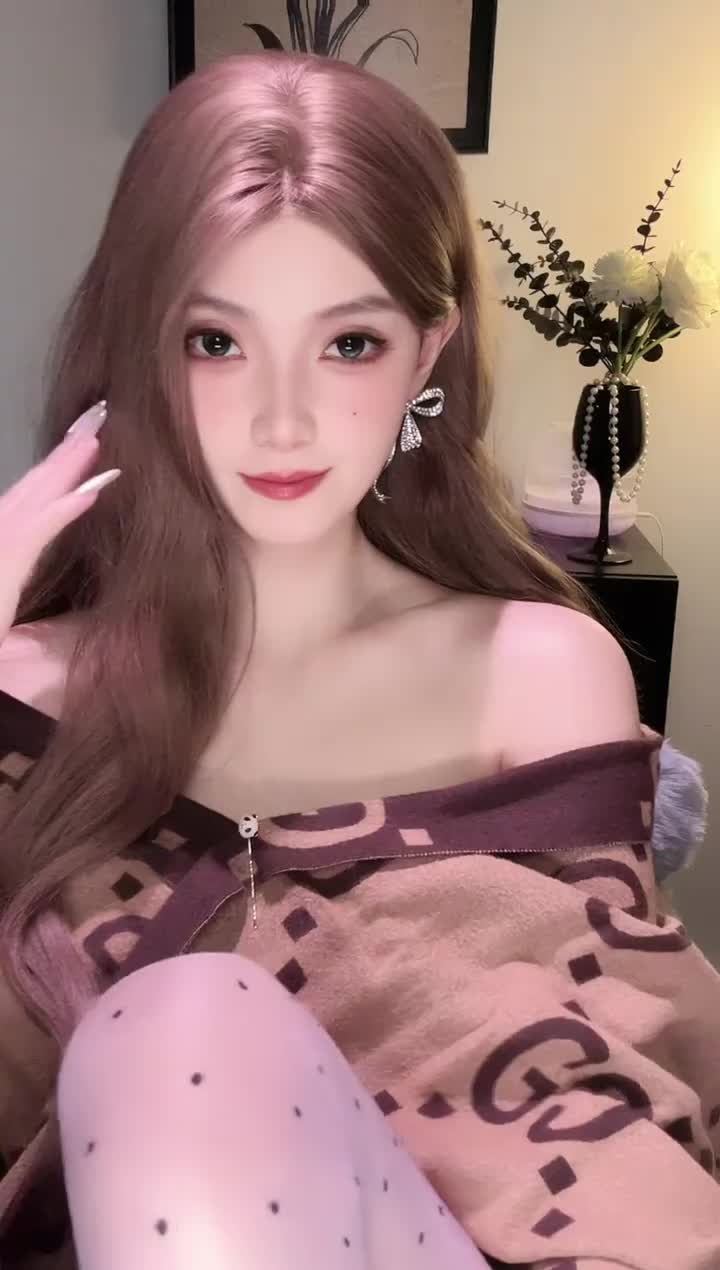 前妻_小心心看w_2025-11-03_15-23-41_000