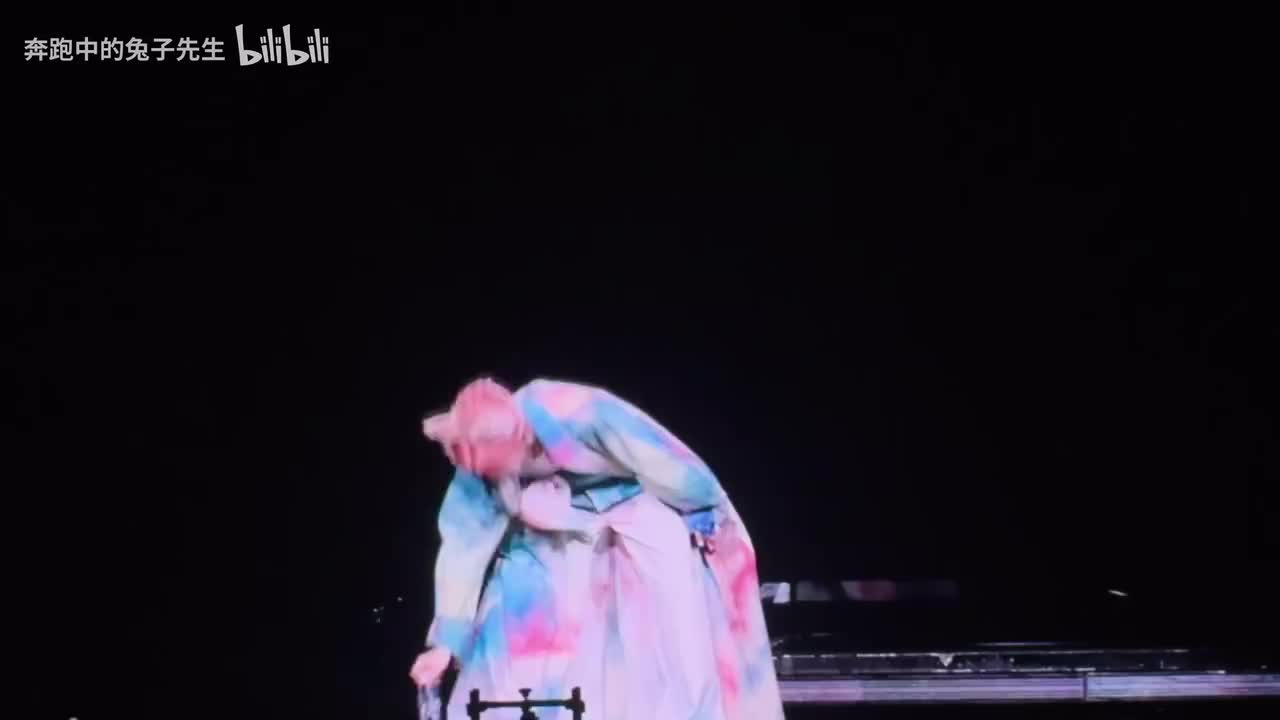 偏爱+第三幕+Photograph+点歌环节（Love Yourself+baby)