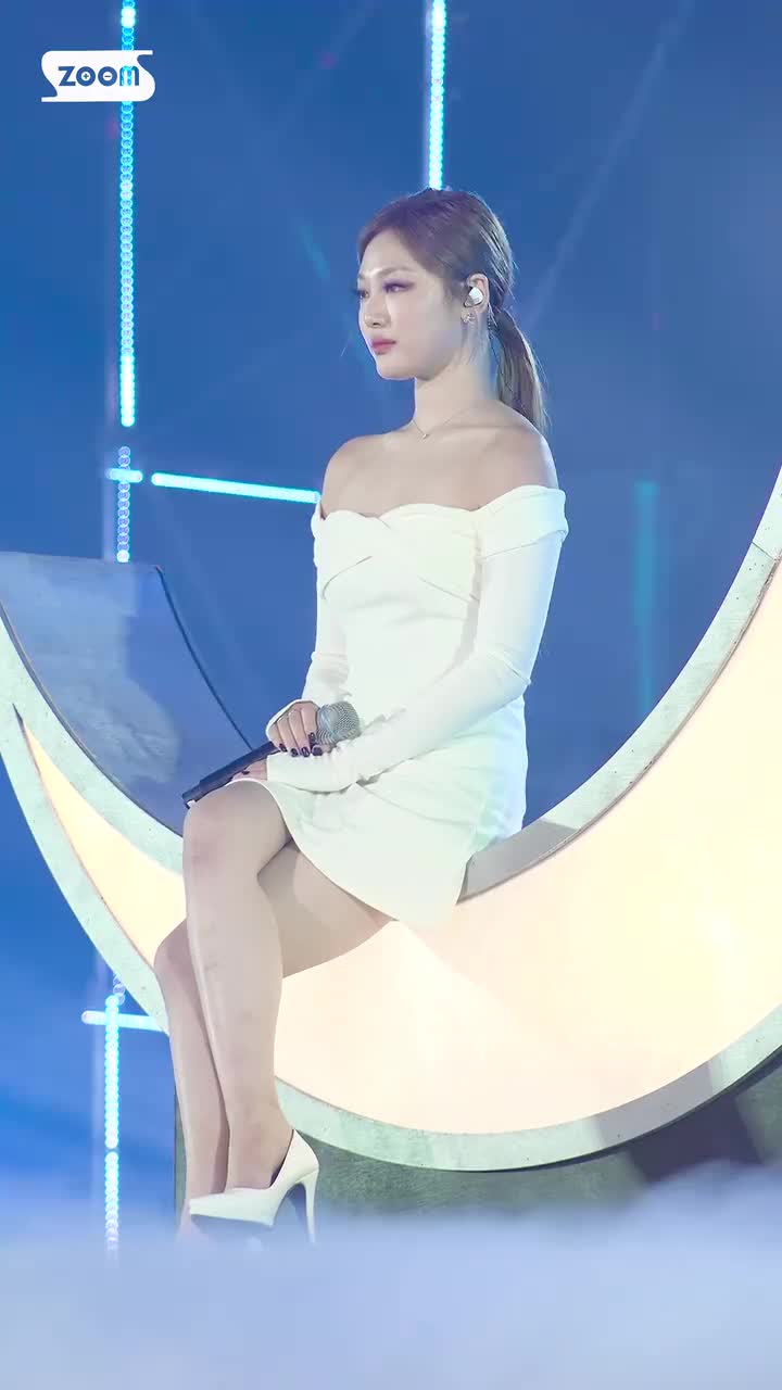 [2022 가요대전 4K] 도영(NCT) X 닝닝(aespa) 닝닝 'Happy Together' (NINGNING FanCam)│@SBS Ga