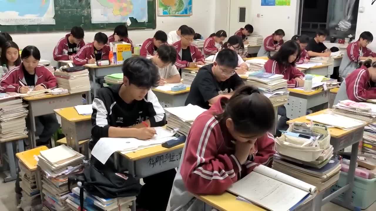 【中字】中国高考这么难吗😰外网超155万播放的纪录片