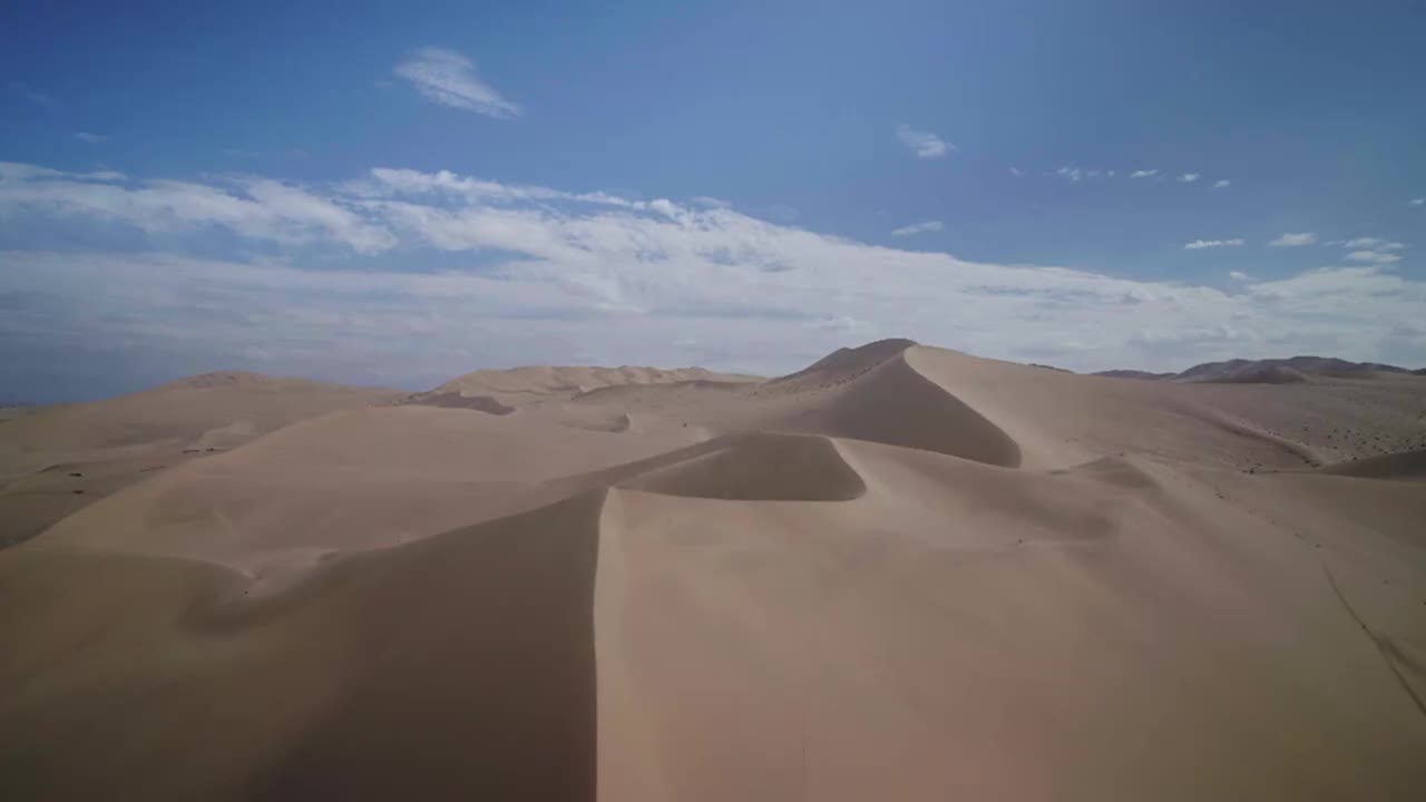 Amazing China 美丽中国 09.大漠奇观 月牙泉