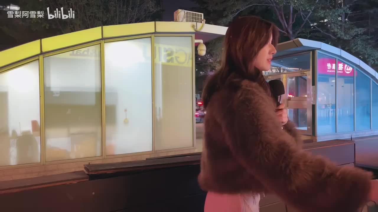 0-深圳街头唱歌