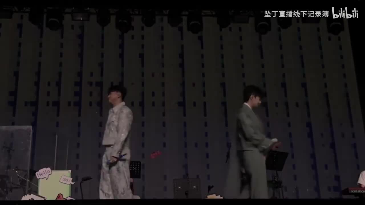 《不正常恋爱物语》+《江山雪》
