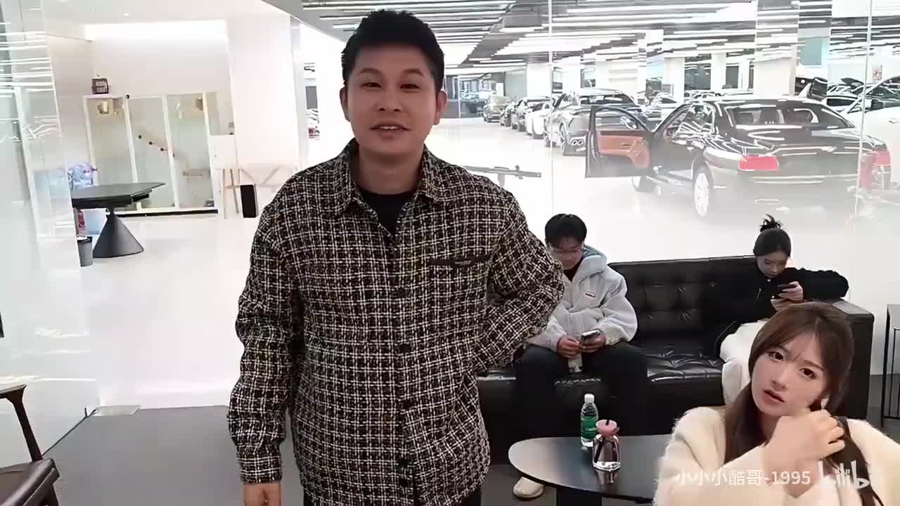 小小小酷哥-组织-2025年11月28日23点03分（弹幕版）