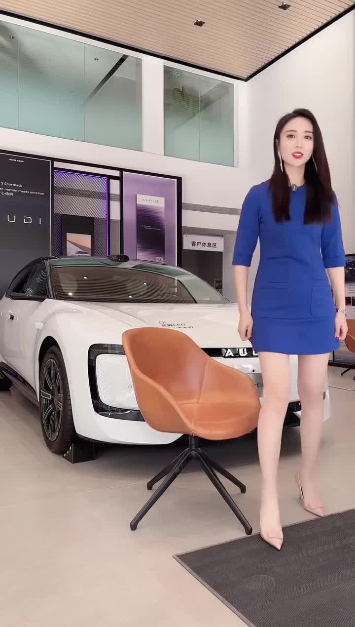 河南威佳省汽贸AUDI体验中心202511211437