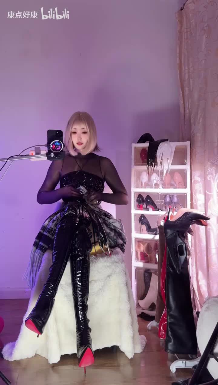 [2026-05-31_23-35-16][妍妍^_^][今天没人陪？姐姐陪]