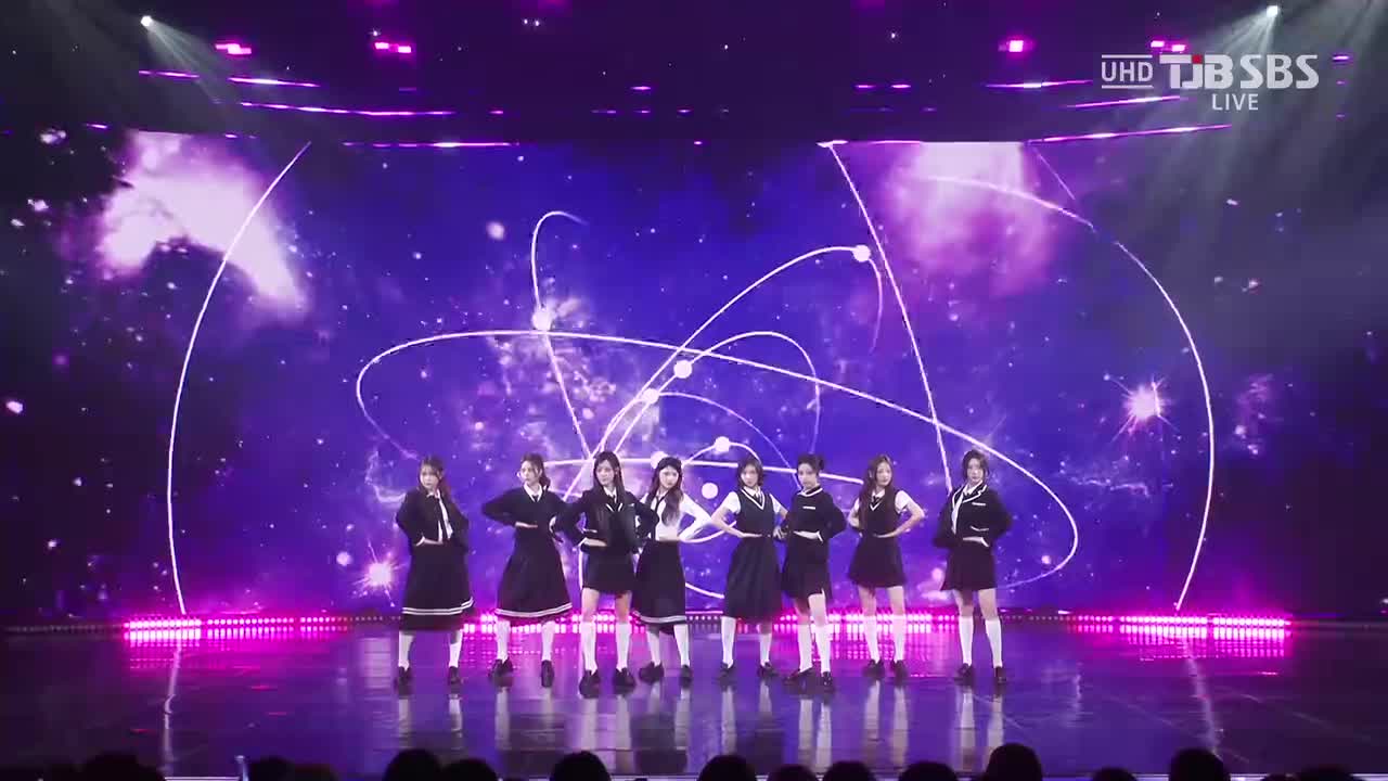 251109 SBS UHD Inkigayo Hearts2Hearts - FOCUS