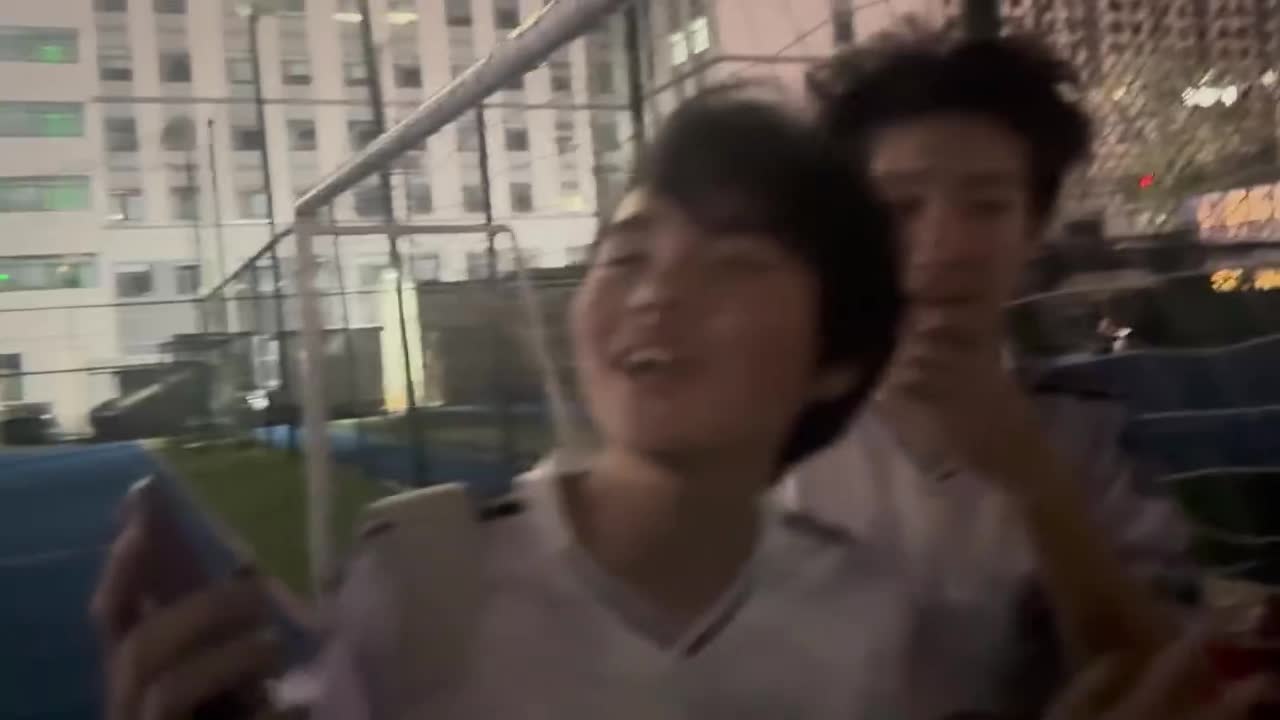 赛后采访（2）